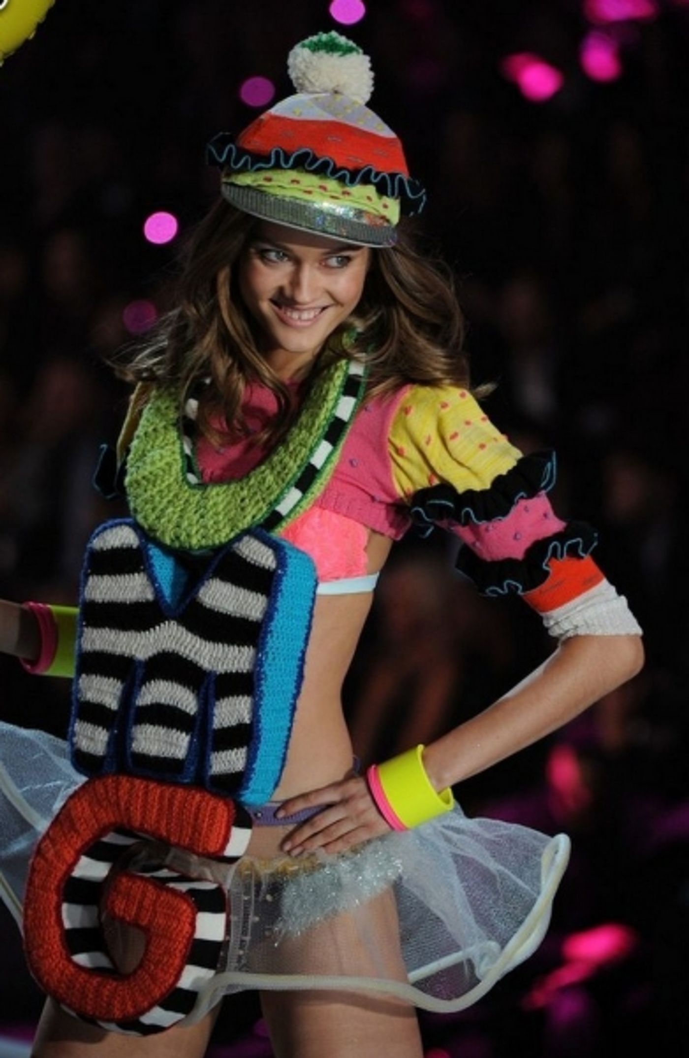 Photo Coverage: Victoria's Secret Runway Show Image