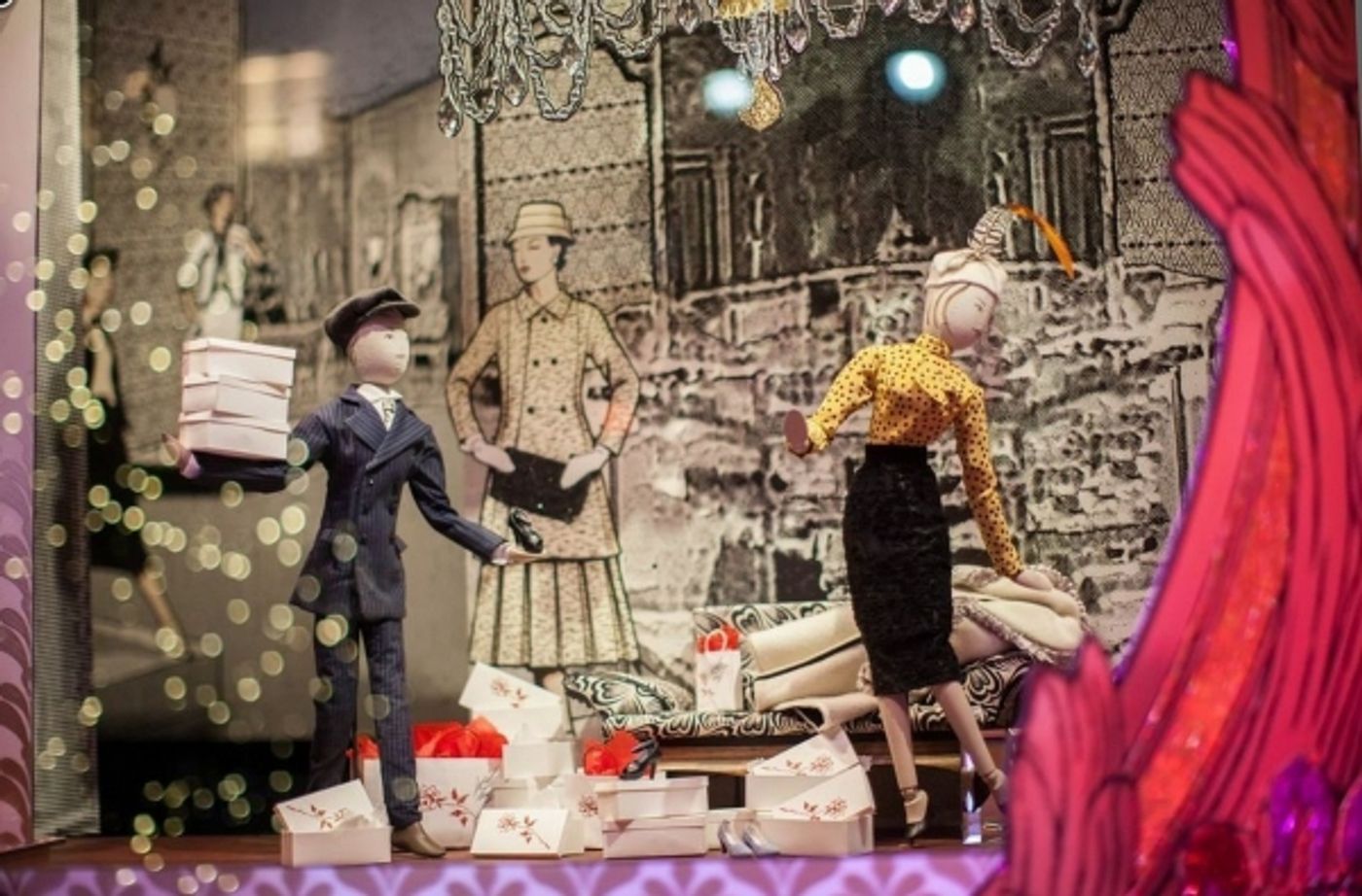 Photo Coverage: Lord & Taylor's Vintage Holiday Windows Image
