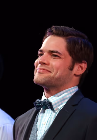 Jeremy Jordan  Photo