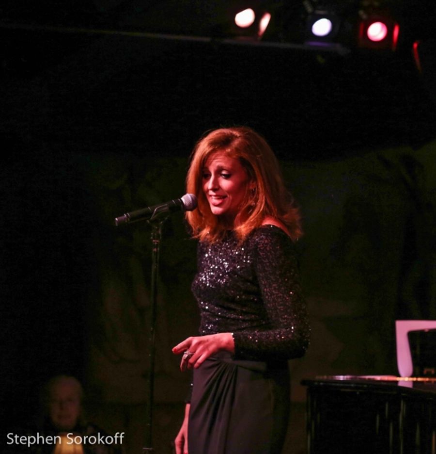 Photo Coverage: Marissa Mulder Makes Cafe Carlyle Debut Image