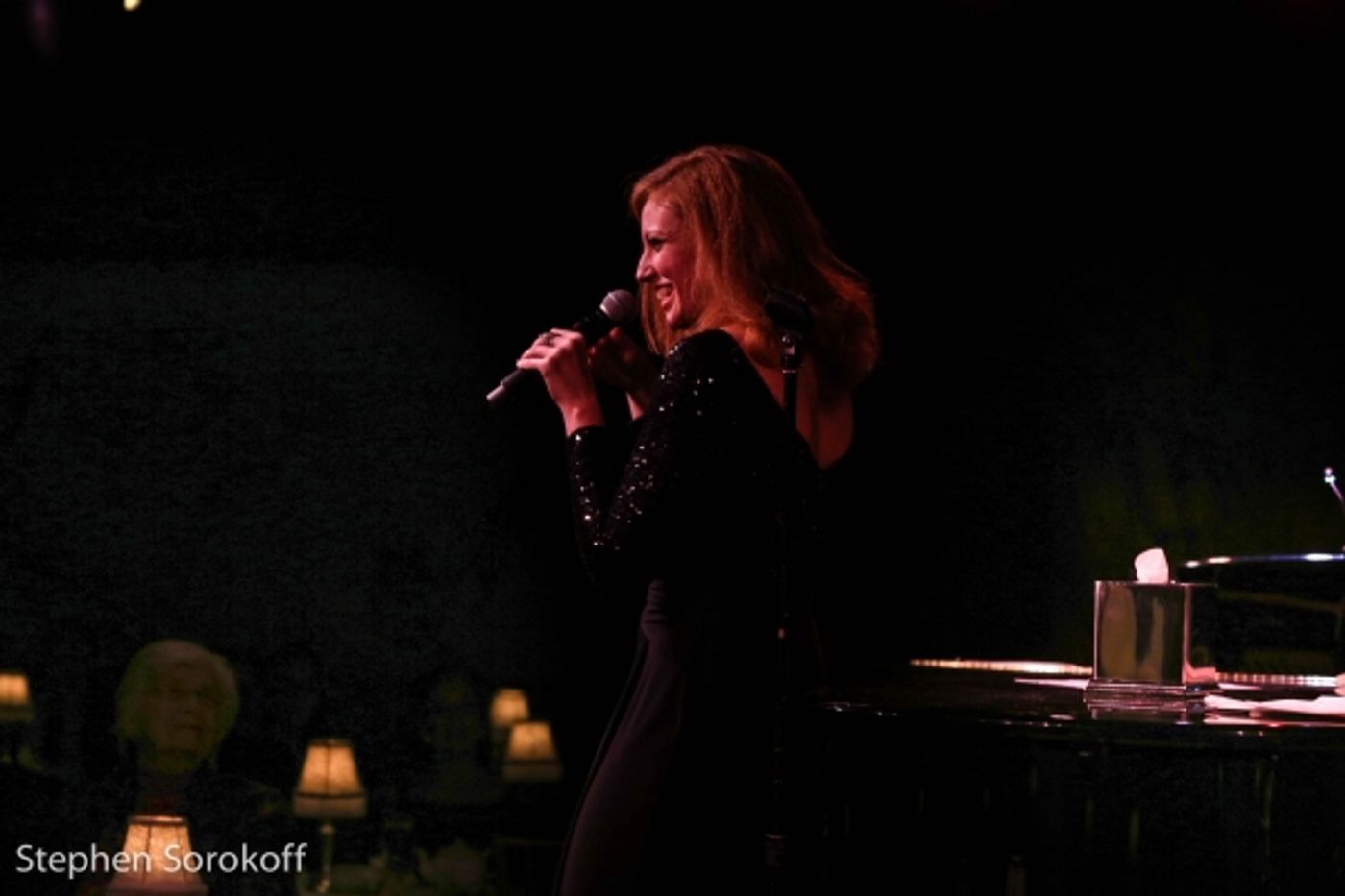 Photo Coverage: Marissa Mulder Makes Cafe Carlyle Debut  Image