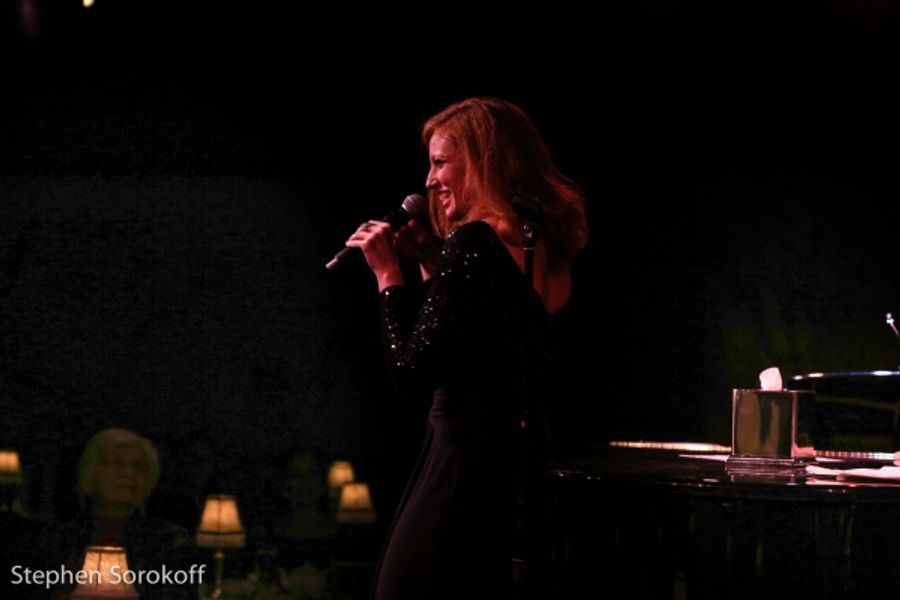 Photo Coverage: Marissa Mulder Makes Cafe Carlyle Debut Image