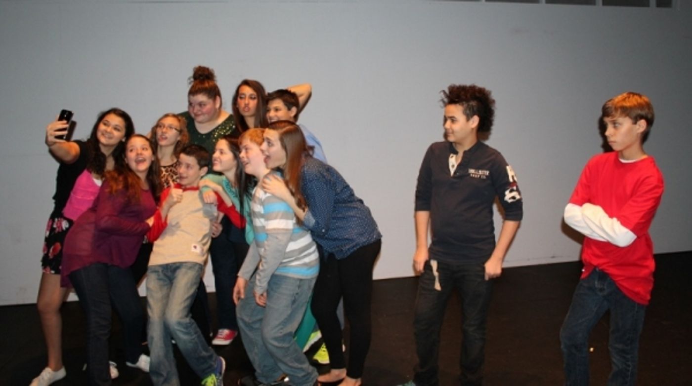 Photo Flash: In Rehearsal with the Cast of Alpha/Omega Players' 13  Image