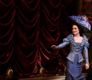 Lauren Worsham @ BroadwayWorld Lauren Worsham Photo