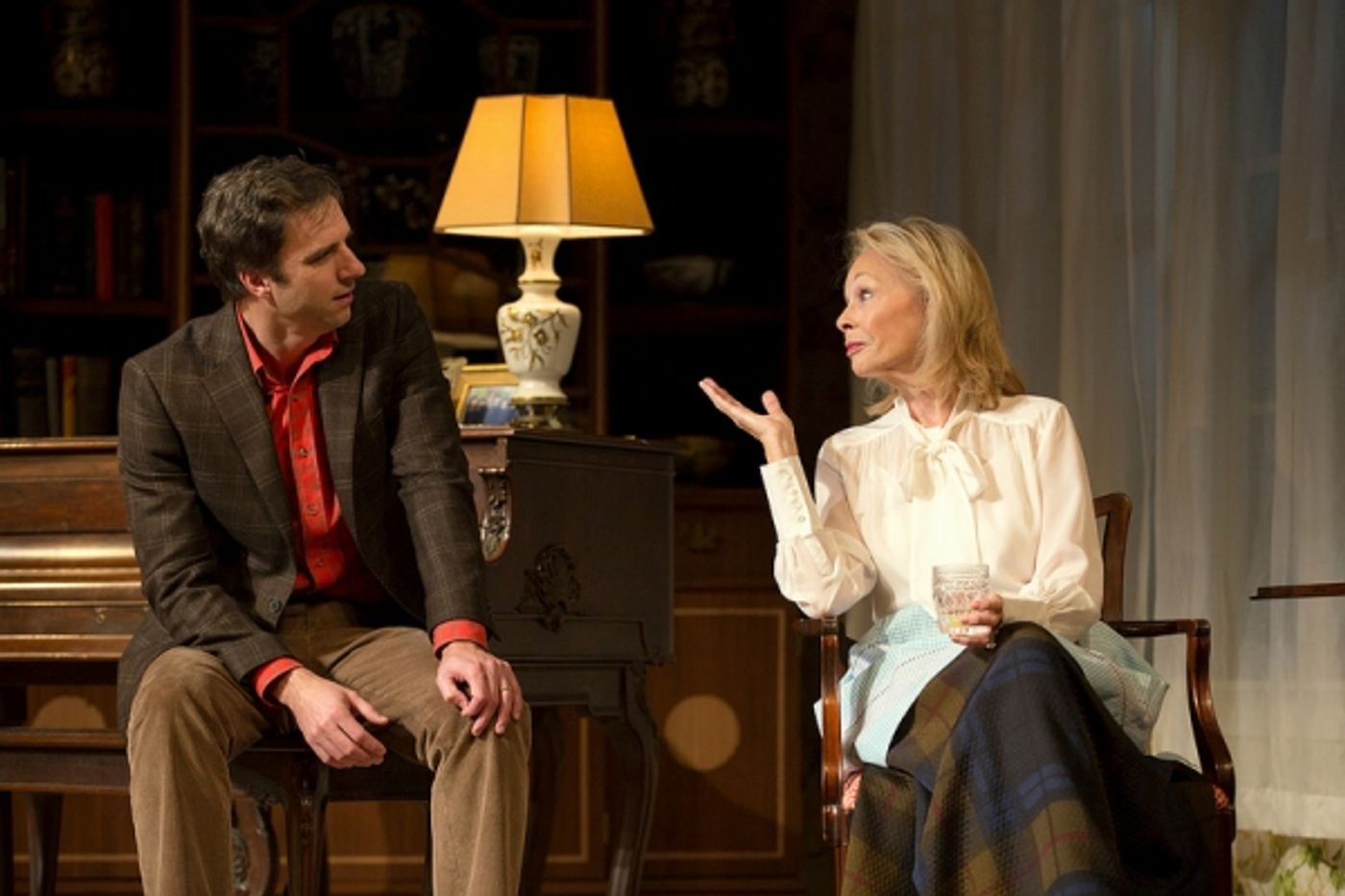 Photo Flash: First Look at James Waterston, Maureen Anderman and More in Huntington's THE COCKTAIL HOUR Image