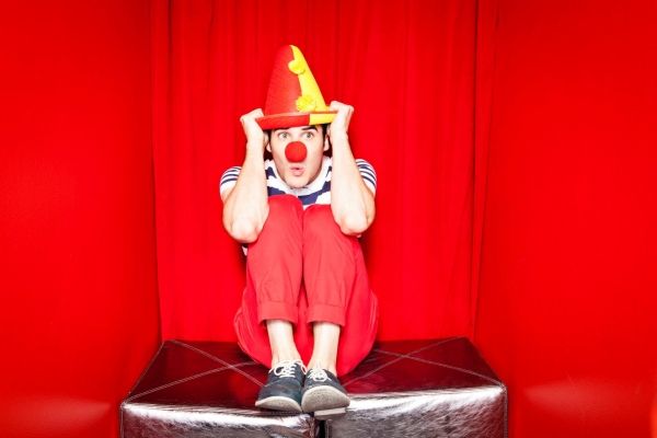 Photo Flash: GLEE Cast Takes to the Photo Booth for Additional Season 5 Promo Shots — photo 9 of 12