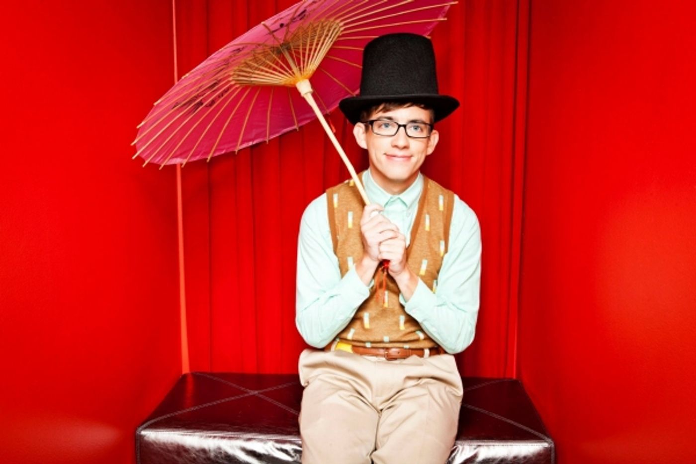 Photo Flash: GLEE Cast Takes to the Photo Booth for Additional Season 5 Promo Shots  Image