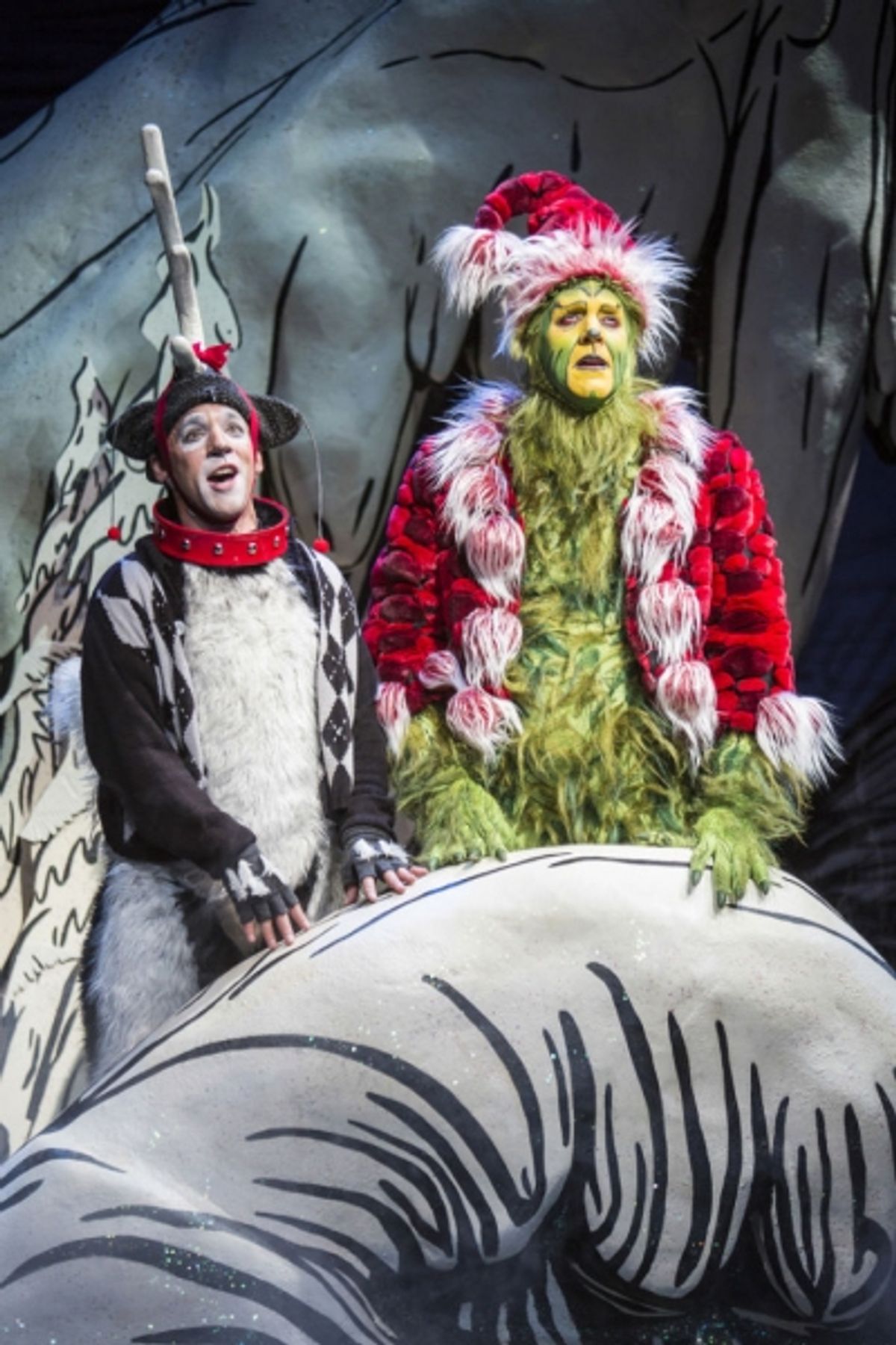 Jeffrey Schecter as Young Max and Steve Blanchard as The Grinch at 