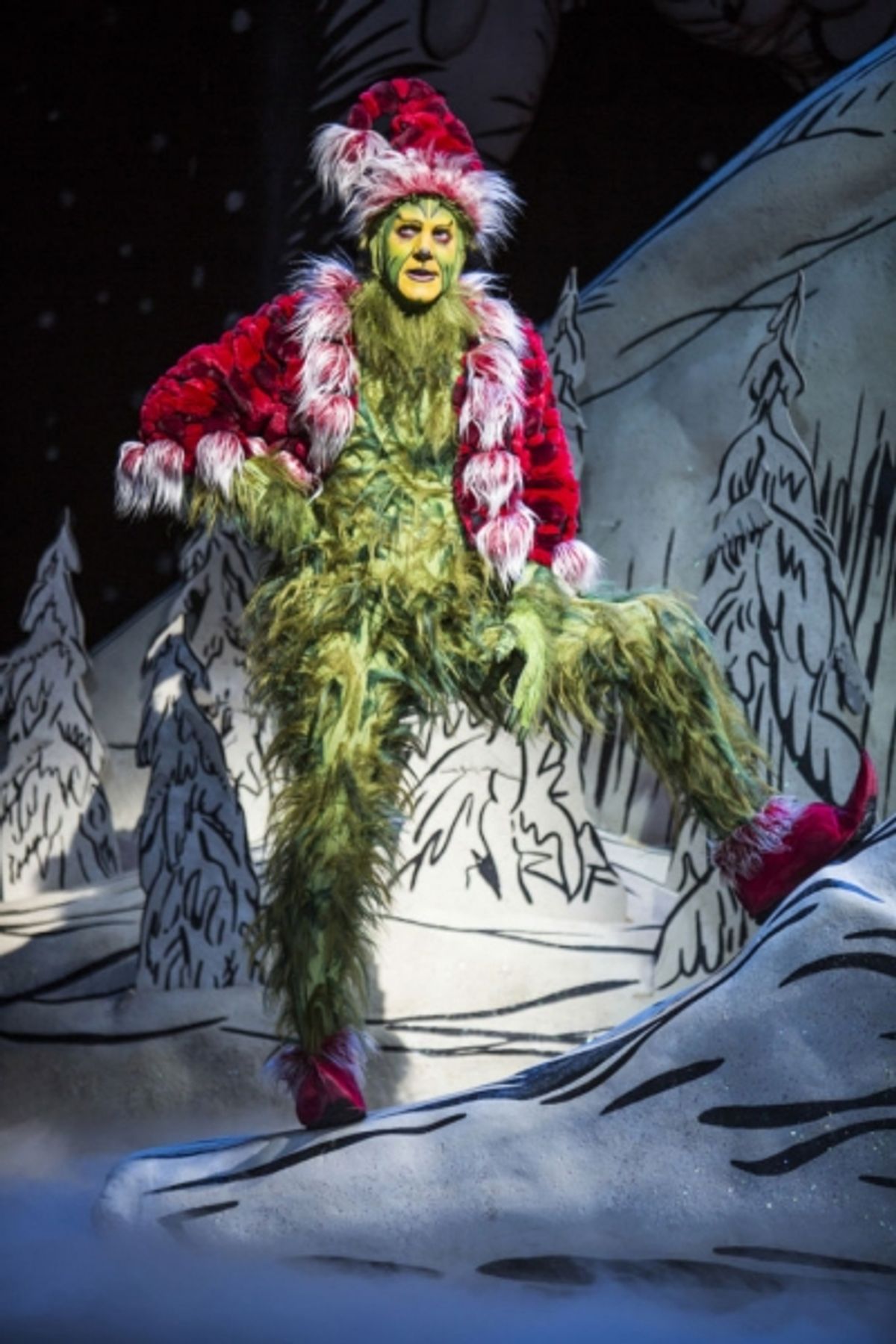 Steve Blanchard as The Grinch at 