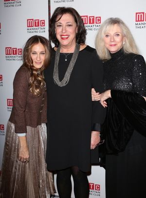 Sarah Jessica Parker, Lynne Meadow and Blythe Danner  Photo
