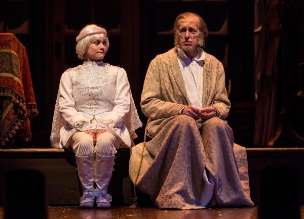 Photo Flash: First Look at Larry Yando and More in Goodman Theatre's A CHRISTMAS CAROL  Image