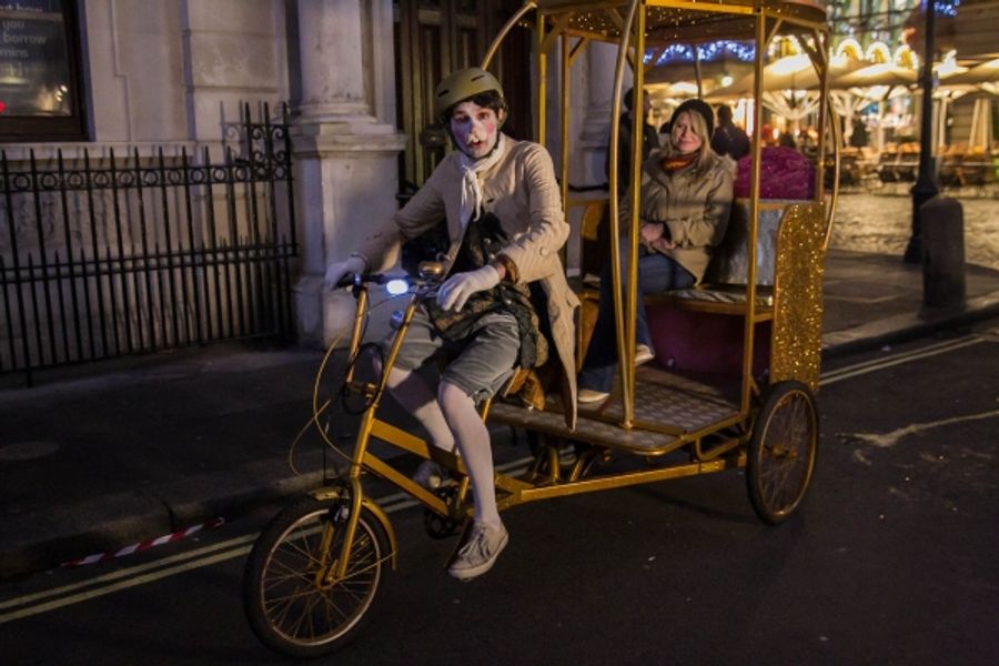 Photo Flash: First Look at Look Left Look Right's ONCE UPON A CHRISTMAS Image