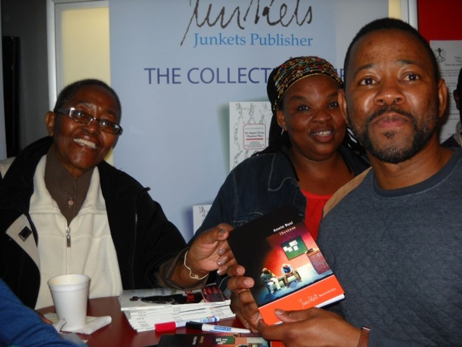 Photo Flash: Opening Night and Launch of Junkets Publication of ISYSTEM Image