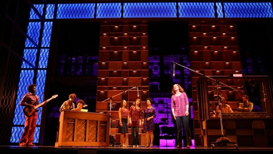 Photo Coverage: Sneak Peek at Jessie Mueller and More in BEAUTIFUL: THE CAROLE KING MUSICAL! Image