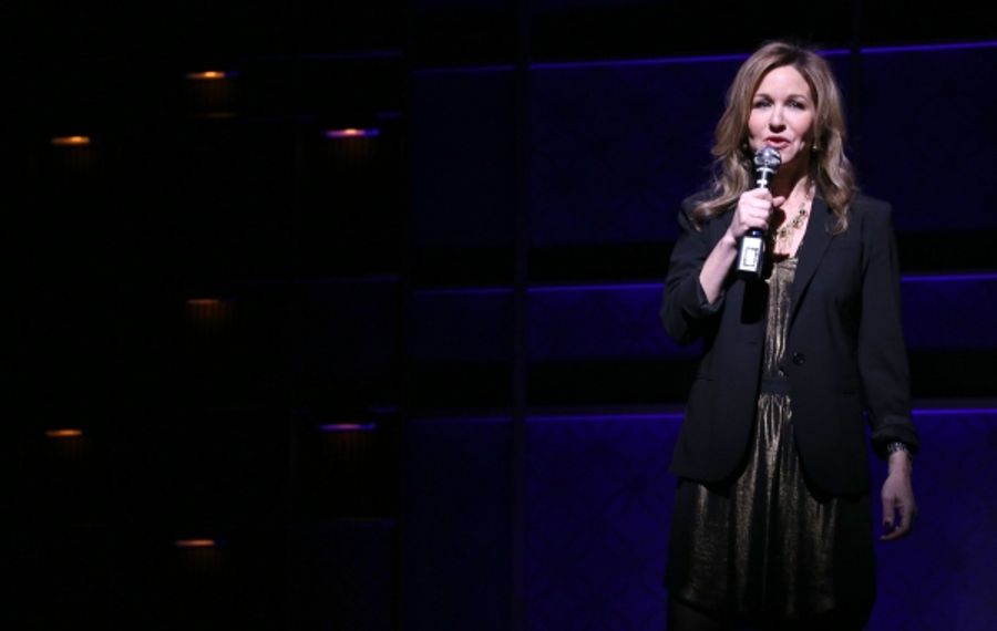 Photo Coverage: Sneak Peek at Jessie Mueller and More in BEAUTIFUL: THE CAROLE KING MUSICAL! Image