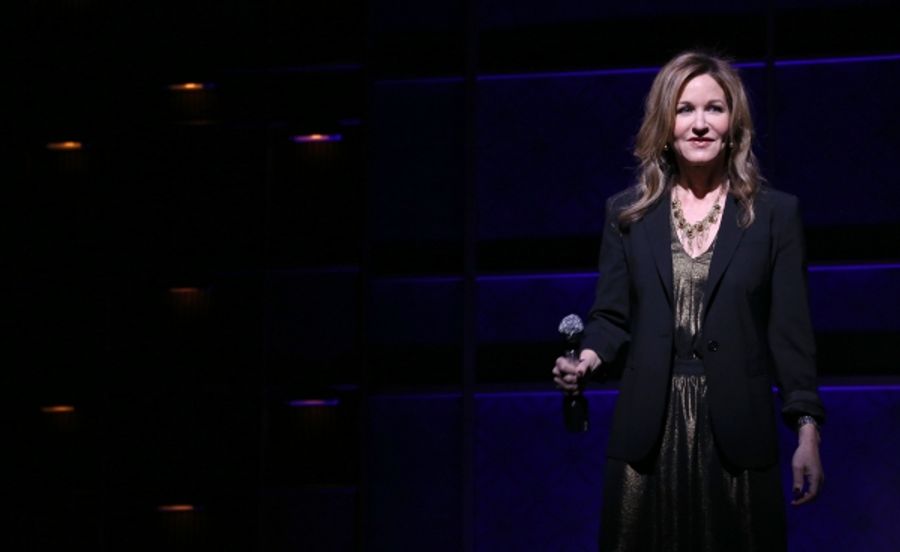 Photo Coverage: Sneak Peek at Jessie Mueller and More in BEAUTIFUL: THE CAROLE KING MUSICAL! Image