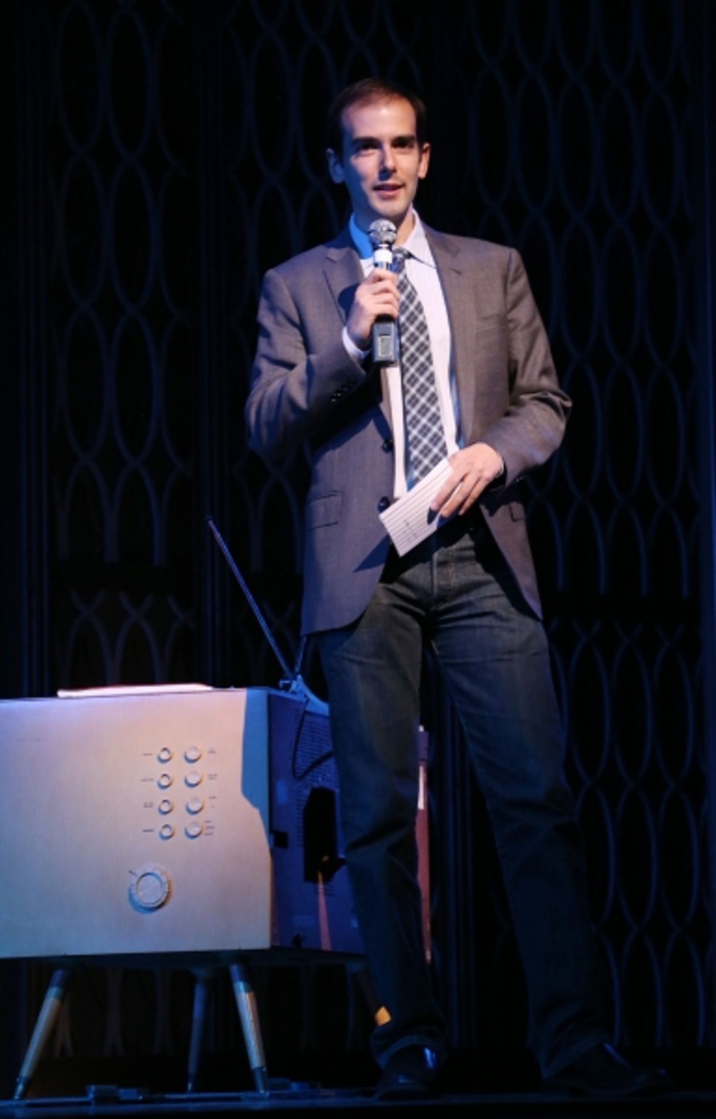 Photo Coverage: Sneak Peek at Jessie Mueller and More in BEAUTIFUL: THE CAROLE KING MUSICAL!  Image