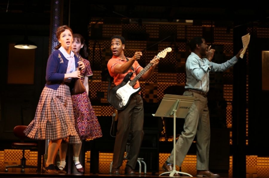 Photo Coverage: Sneak Peek at Jessie Mueller and More in BEAUTIFUL: THE CAROLE KING MUSICAL! Image