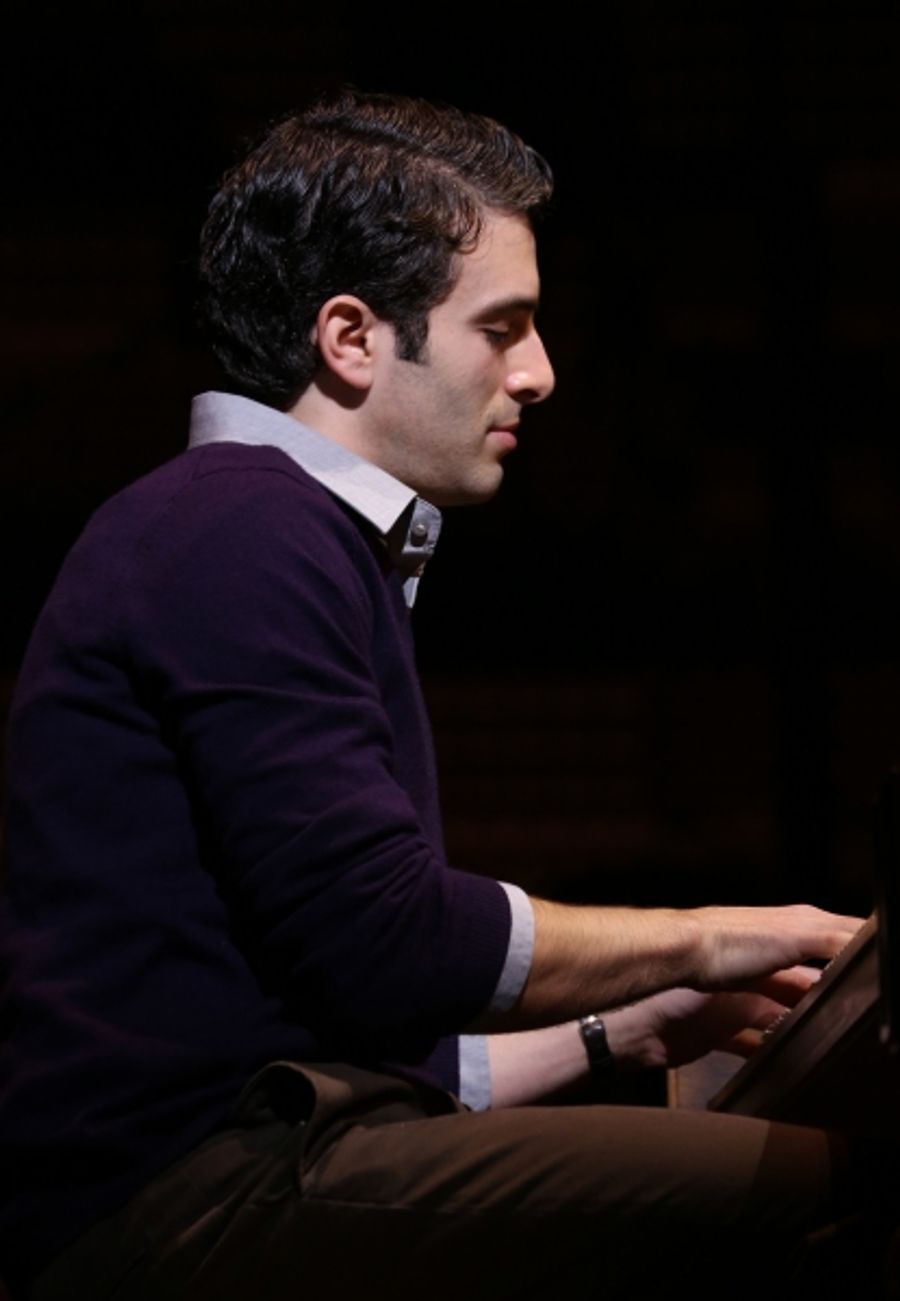 Photo Coverage: Sneak Peek at Jessie Mueller and More in BEAUTIFUL: THE CAROLE KING MUSICAL! Image