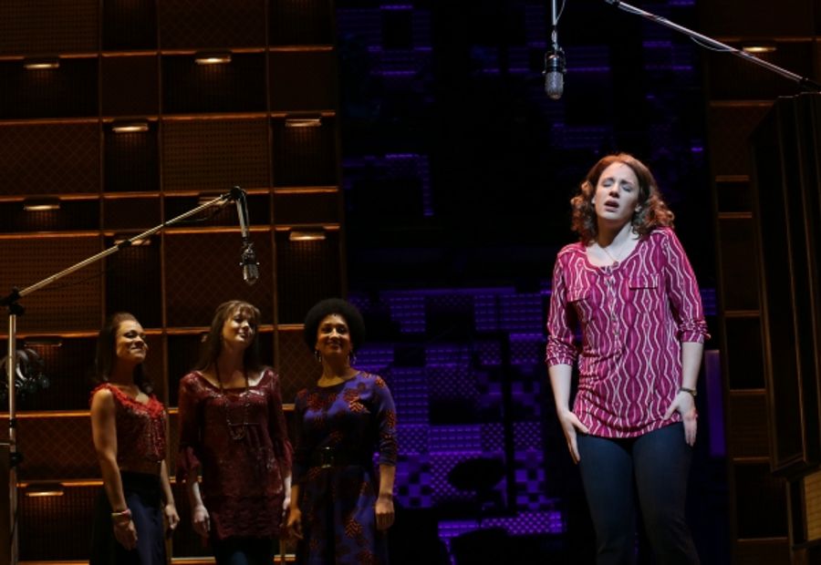 Photo Coverage: Sneak Peek at Jessie Mueller and More in BEAUTIFUL: THE CAROLE KING MUSICAL! Image