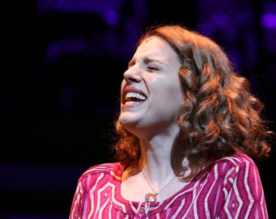 Photo Coverage: Sneak Peek at Jessie Mueller and More in BEAUTIFUL: THE CAROLE KING MUSICAL! Image