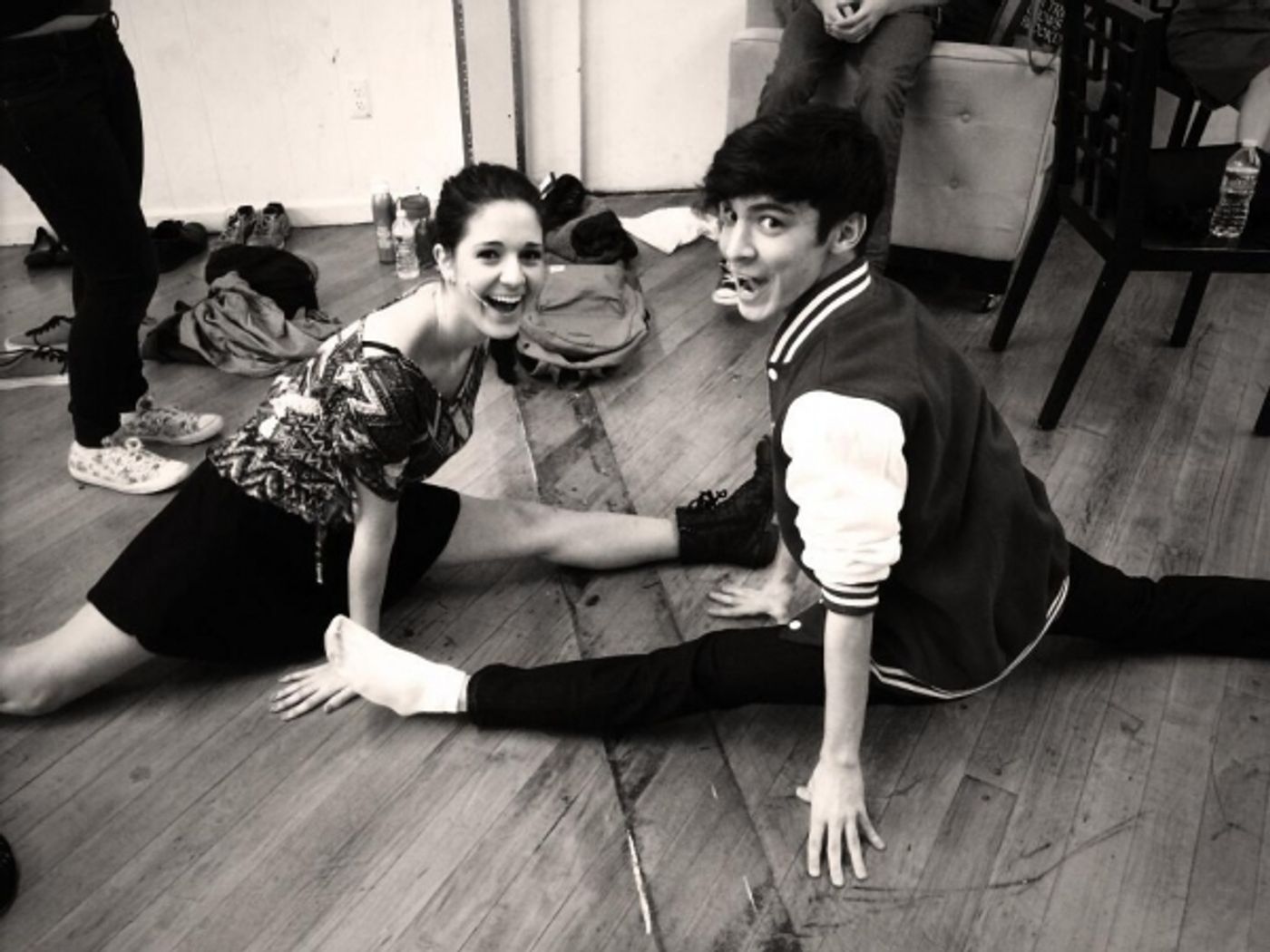 Photo Flash: Saturday Intermission Pics, Nov 23 - First SIP from BEAUTIFUL; HAPPY FELLA 'Catches Fire' and More!  Image