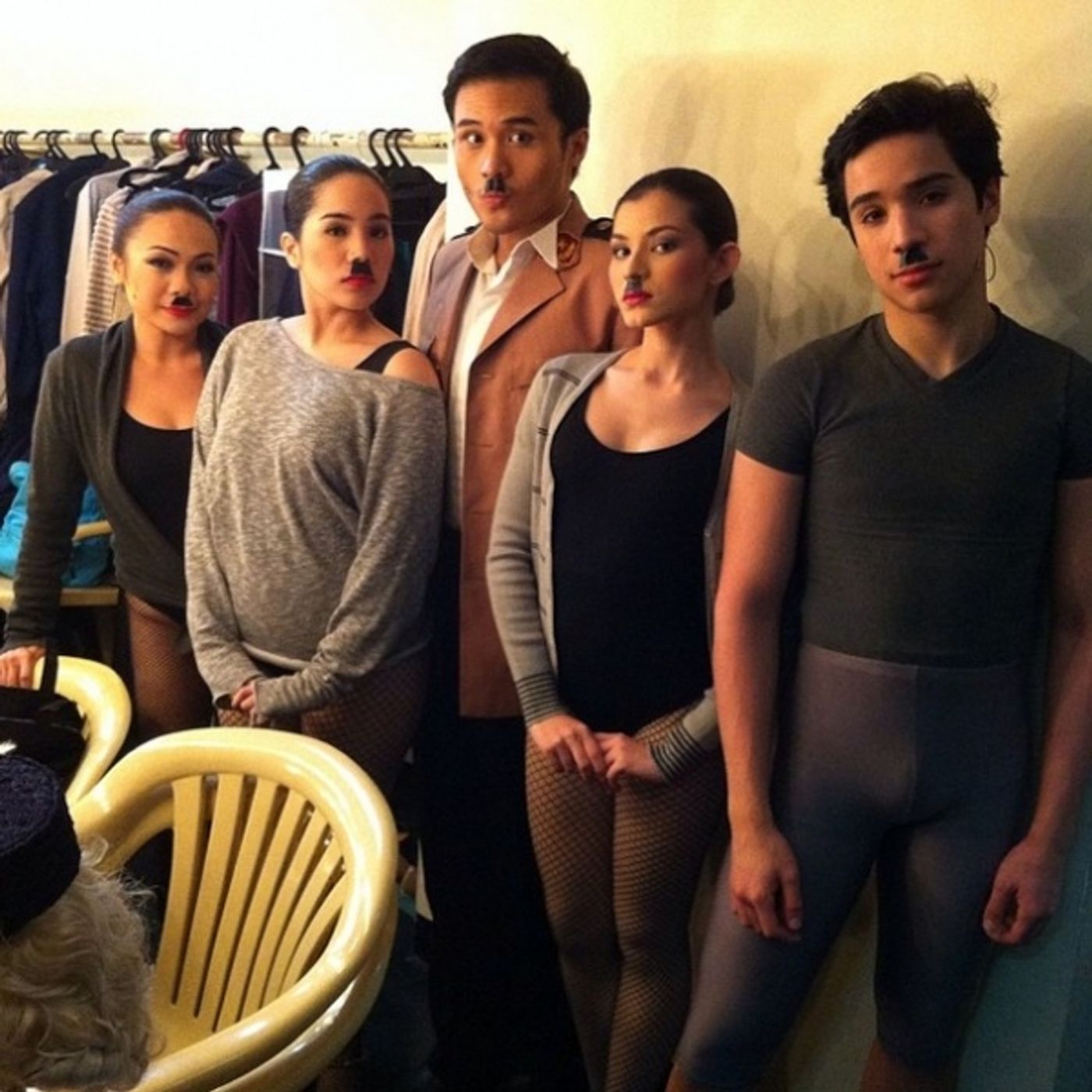 Photo Flash: Saturday Intermission Pics, Nov 23 - First SIP from BEAUTIFUL; HAPPY FELLA 'Catches Fire' and More!  Image