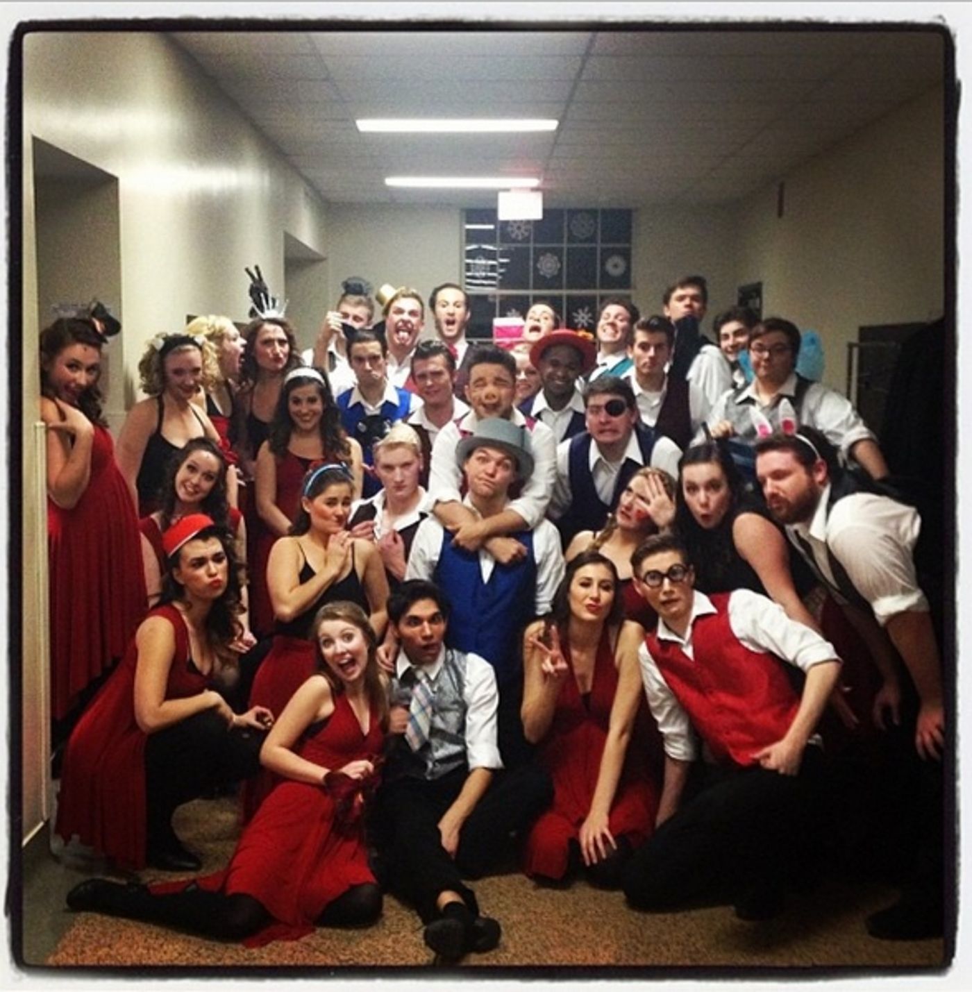 Photo Flash: Saturday Intermission Pics - Nov. 23 - Part 2 - First SIP from Broadway-Bound ALADDIN; CINDERELLA, CHICAGO National Tour & More!  Image