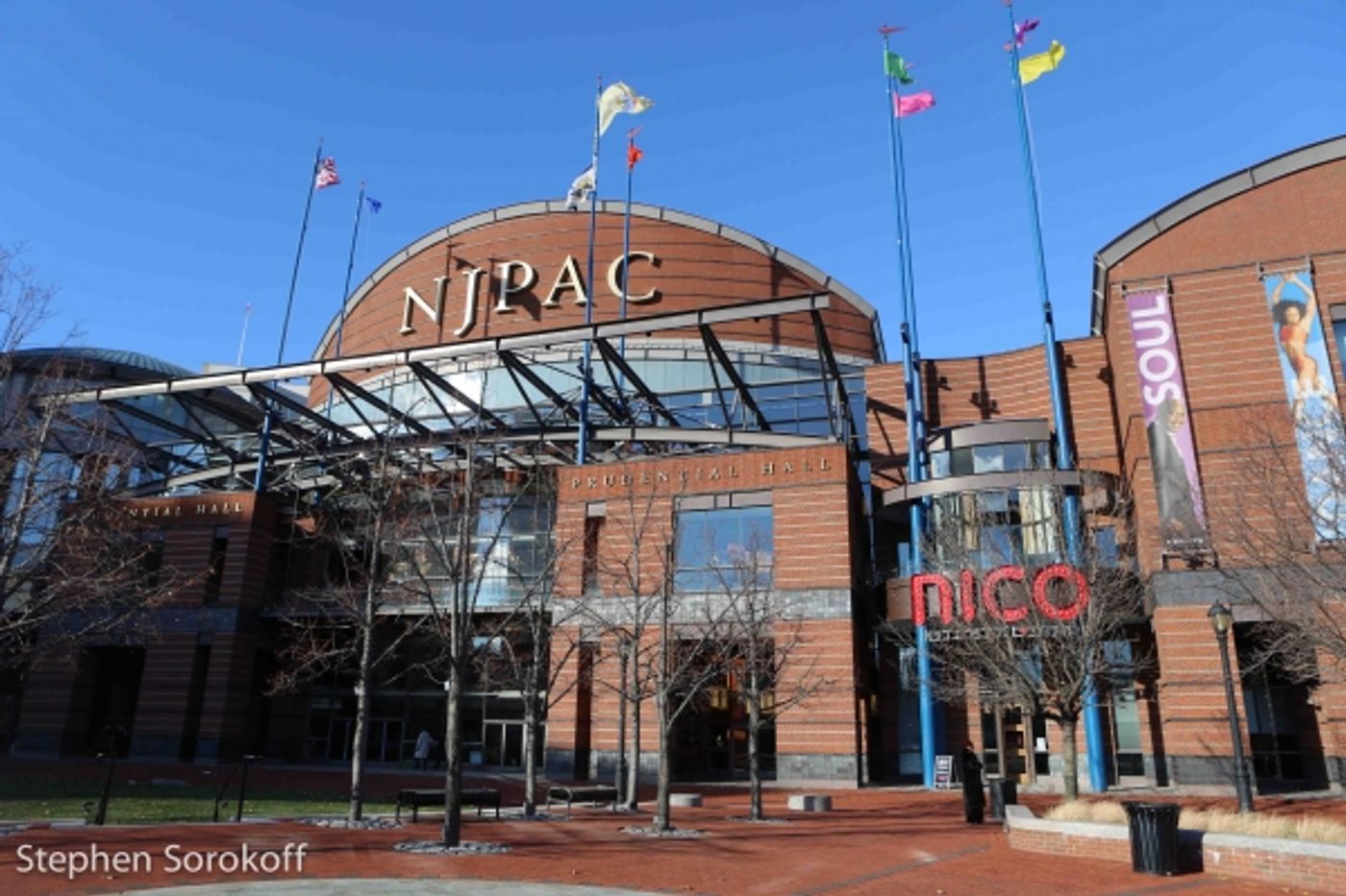 Photo Coverage: Frank Sinatra Jr. & Steve Tyrell Bring COME FLY WITH ME Tribute to NJPAC  Image