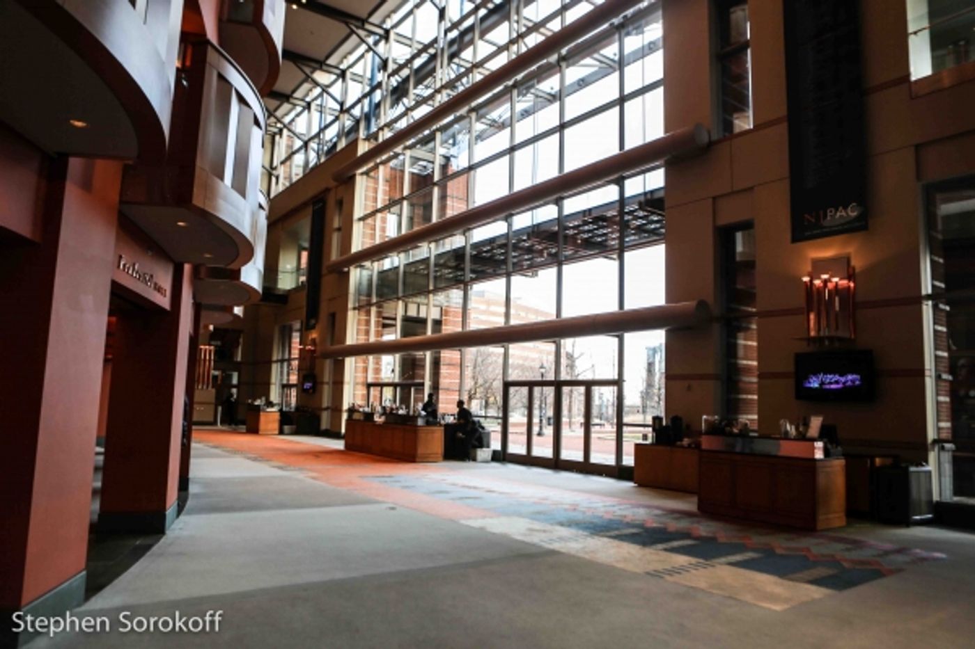 Photo Coverage: Frank Sinatra Jr. & Steve Tyrell Bring COME FLY WITH ME Tribute to NJPAC  Image