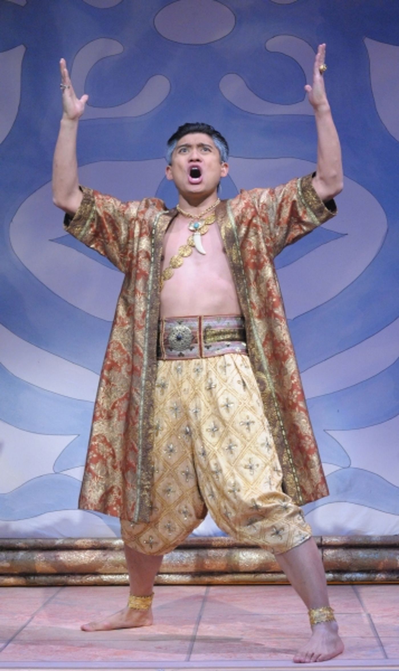 Photo Flash: First Look at Paolo Montalban, Eileen Ward and More in Olney Theatre's THE KING AND I  Image