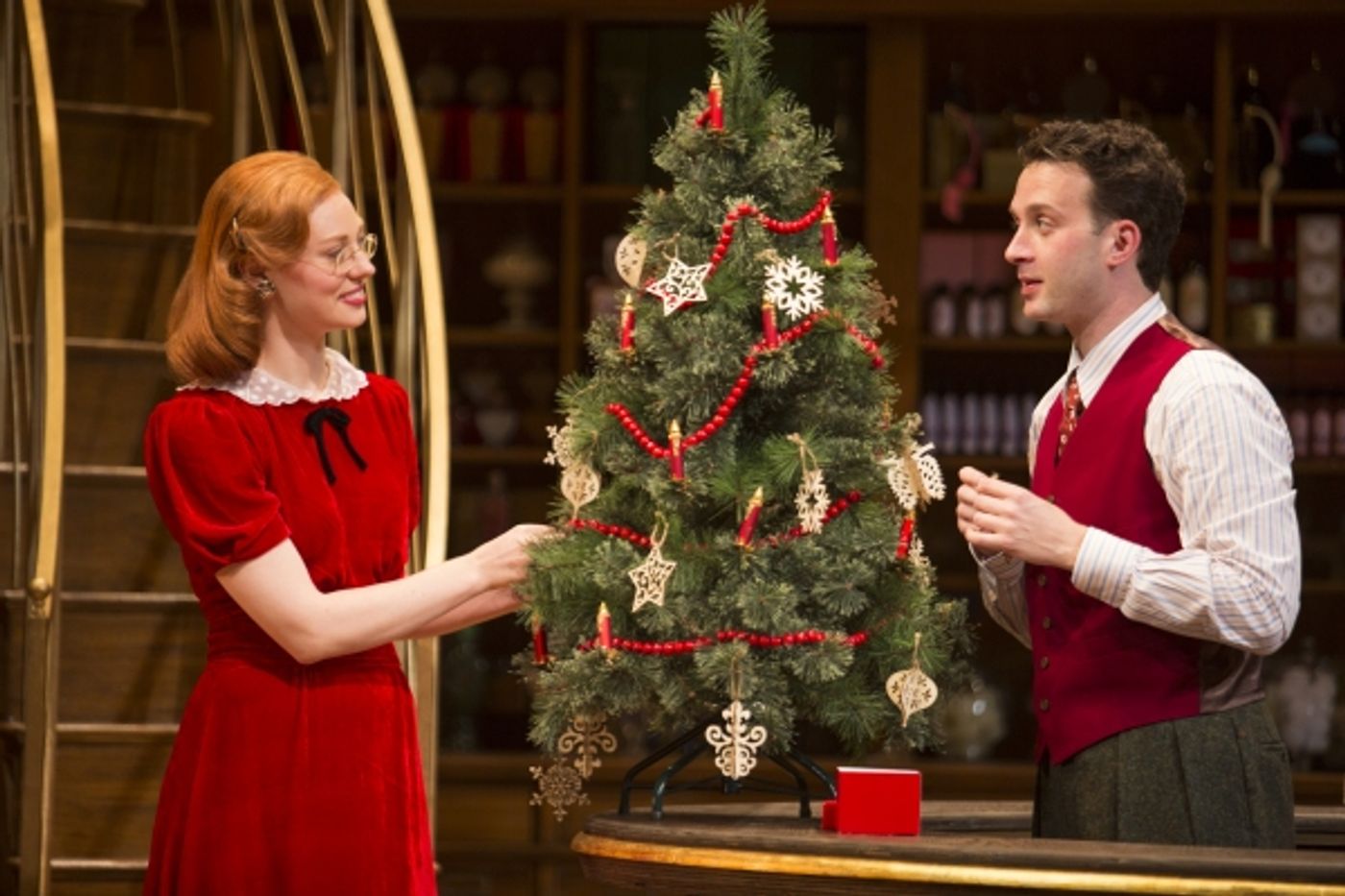 Photo Flash: First Look at Revival of PARFUMERIE, Helmed by Mark Brokaw at the Wallis  Image