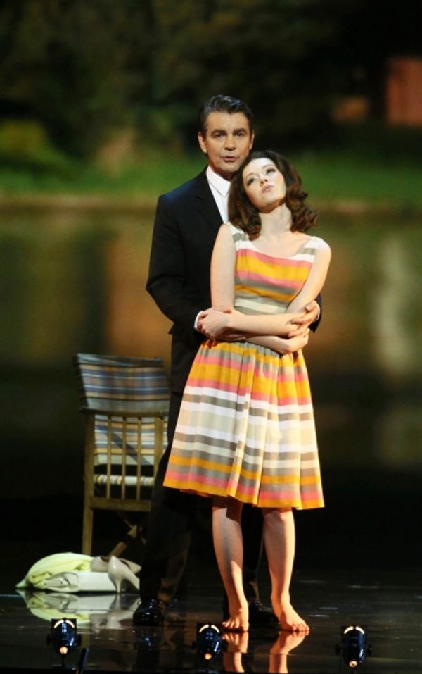 Alexander Hanson, Charlotte Spencer Photo