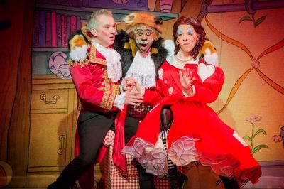 Tony Timberlake as King Konkers, Kat B Puss in Boots and Stephen Matthews as Dame Net Photo