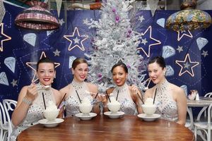 Angela Kahle, Mindy Moeller, Adrienne Howard, Sara Hoenes Photo