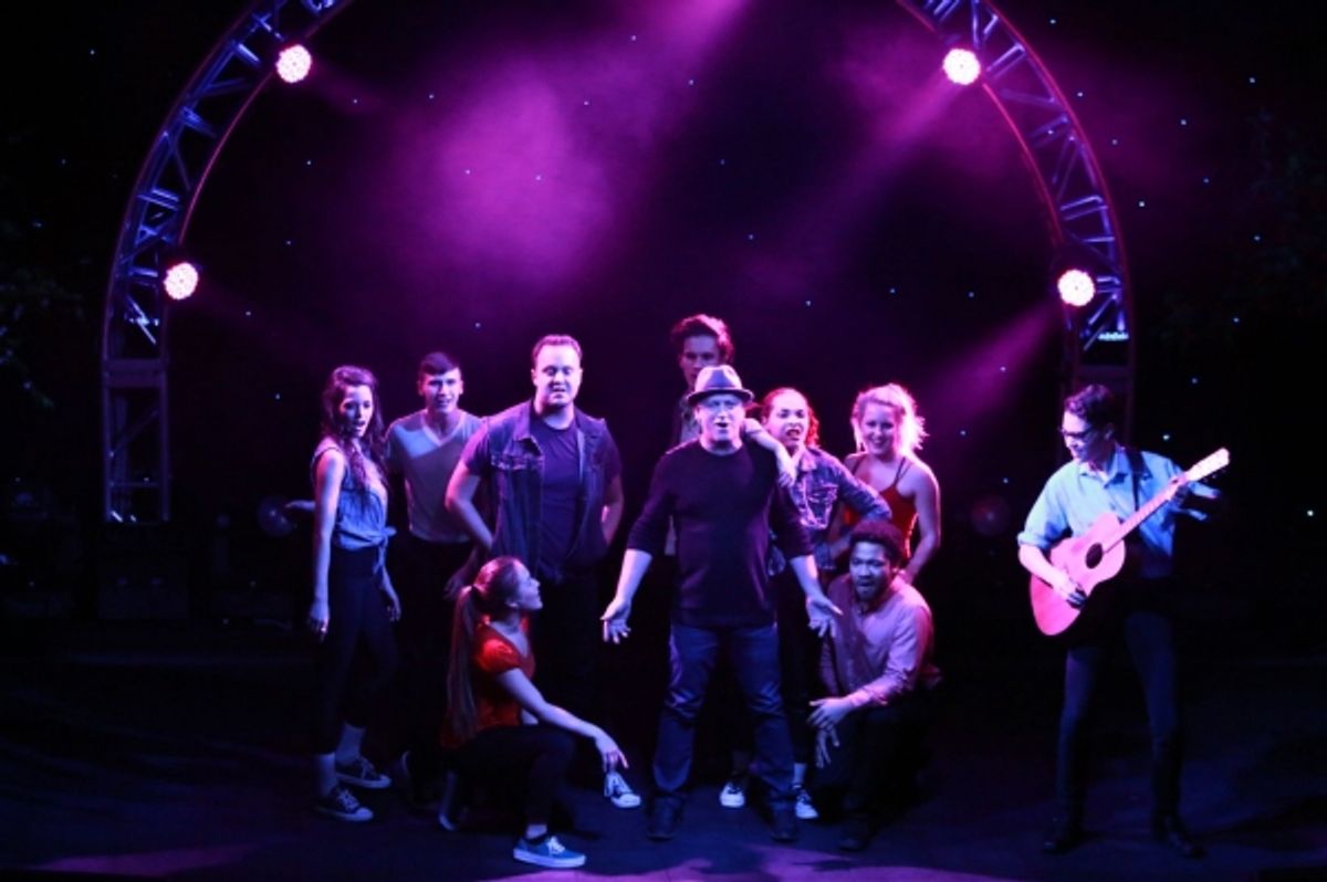 Donnie Kehr and students at 