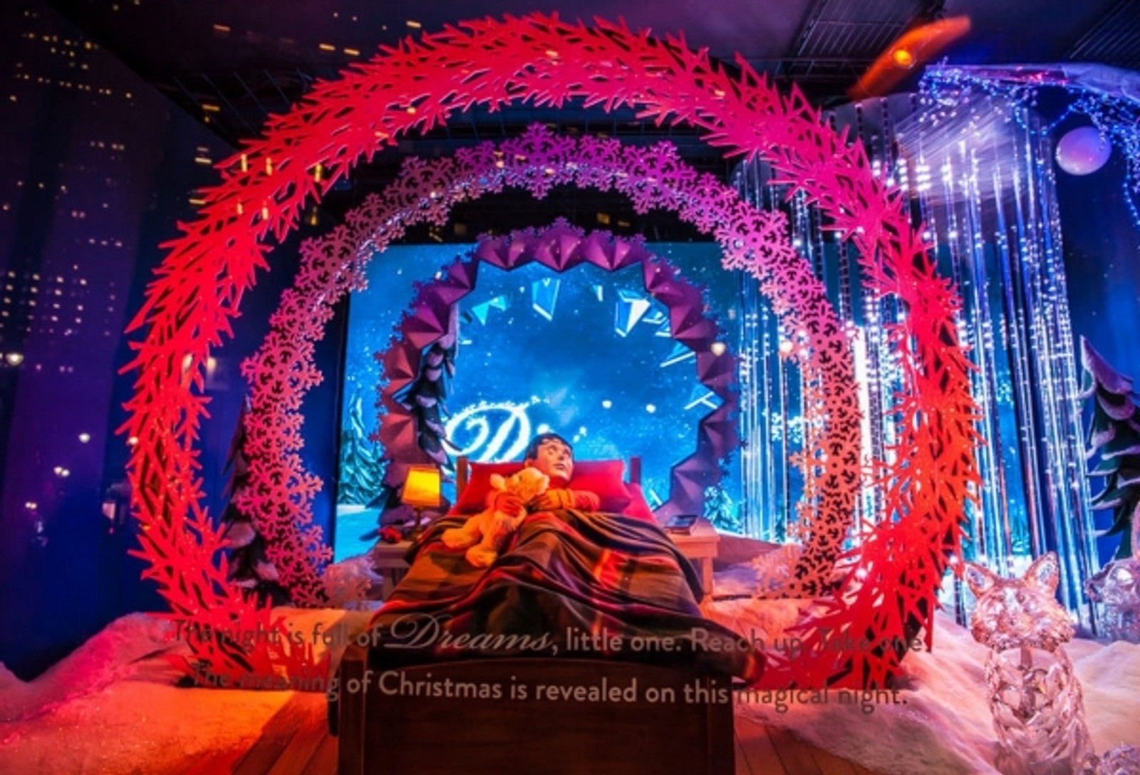 Photo Coverage: Macy's Holiday Windows — photo 12 of 12