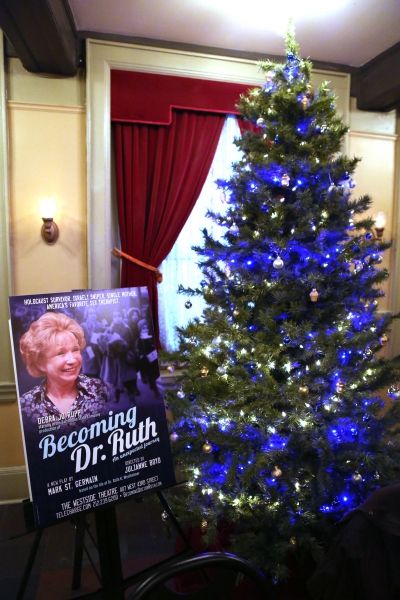 Dr. Ruth K. Westheimer hosts a special ''Becoming Dr. Ruth'' book signing Photo