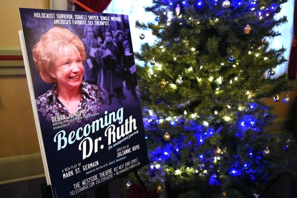 Dr. Ruth K. Westheimer hosts a special ''Becoming Dr. Ruth'' book signing Photo