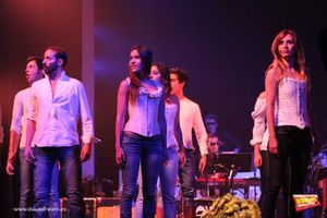 Manu Pilas, Ruben Yuste, Diana Roig, Laura Enrech, Victor Arbelo y Marta Capel @ BroadwayWorld Manu Pilas, Ruben Yuste, Diana Roig, Laura Enrech, Victor Arbelo y Marta Capel Photo