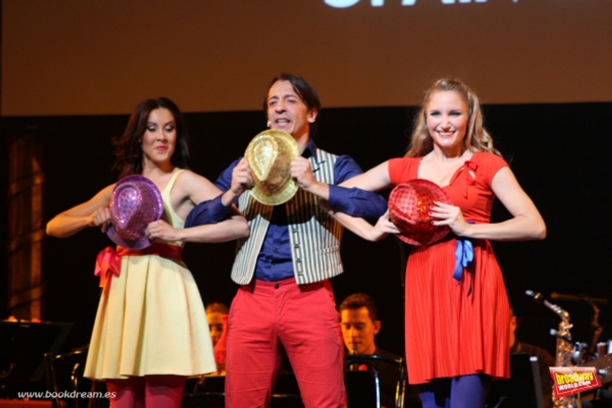 Empar Esteve, GermÃ'Â¡n Torres y Diana Girbau cantan ''La Suerte Hoy Llegara'' (Luck Be A Lady) at 