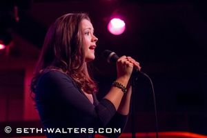 Rose Hemingway Photo