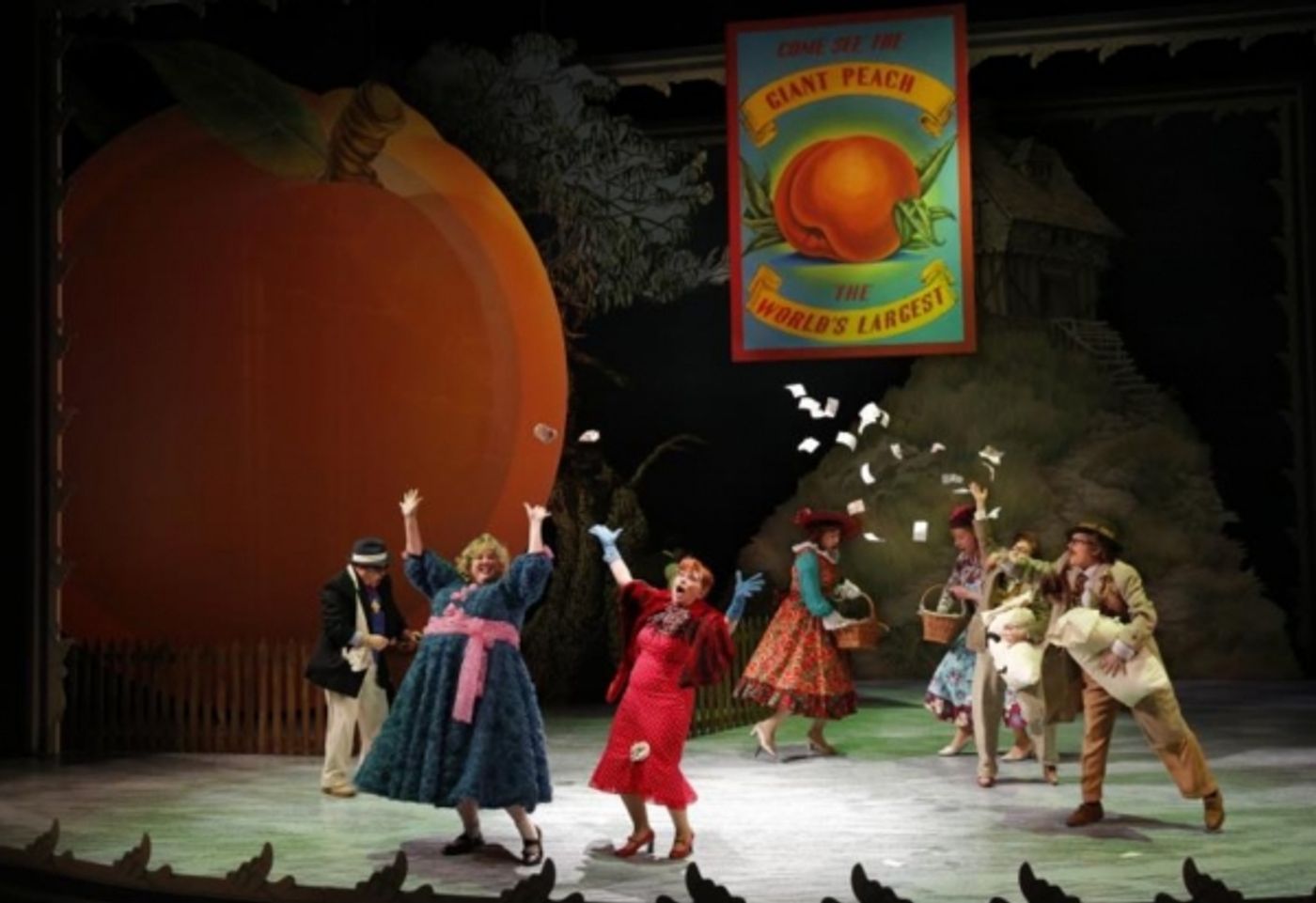 Photo Flash: First Look at Mike Spee, Kendra Kassebaum & More in JAMES AND THE GIANT PEACH World Premiere! Image