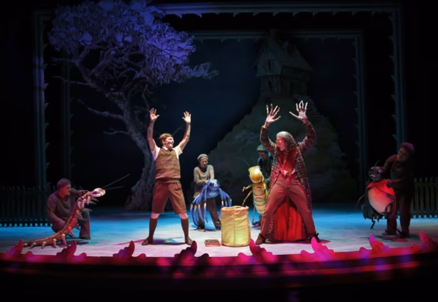 Photo Flash: First Look at Mike Spee, Kendra Kassebaum & More in JAMES AND THE GIANT PEACH World Premiere! Image