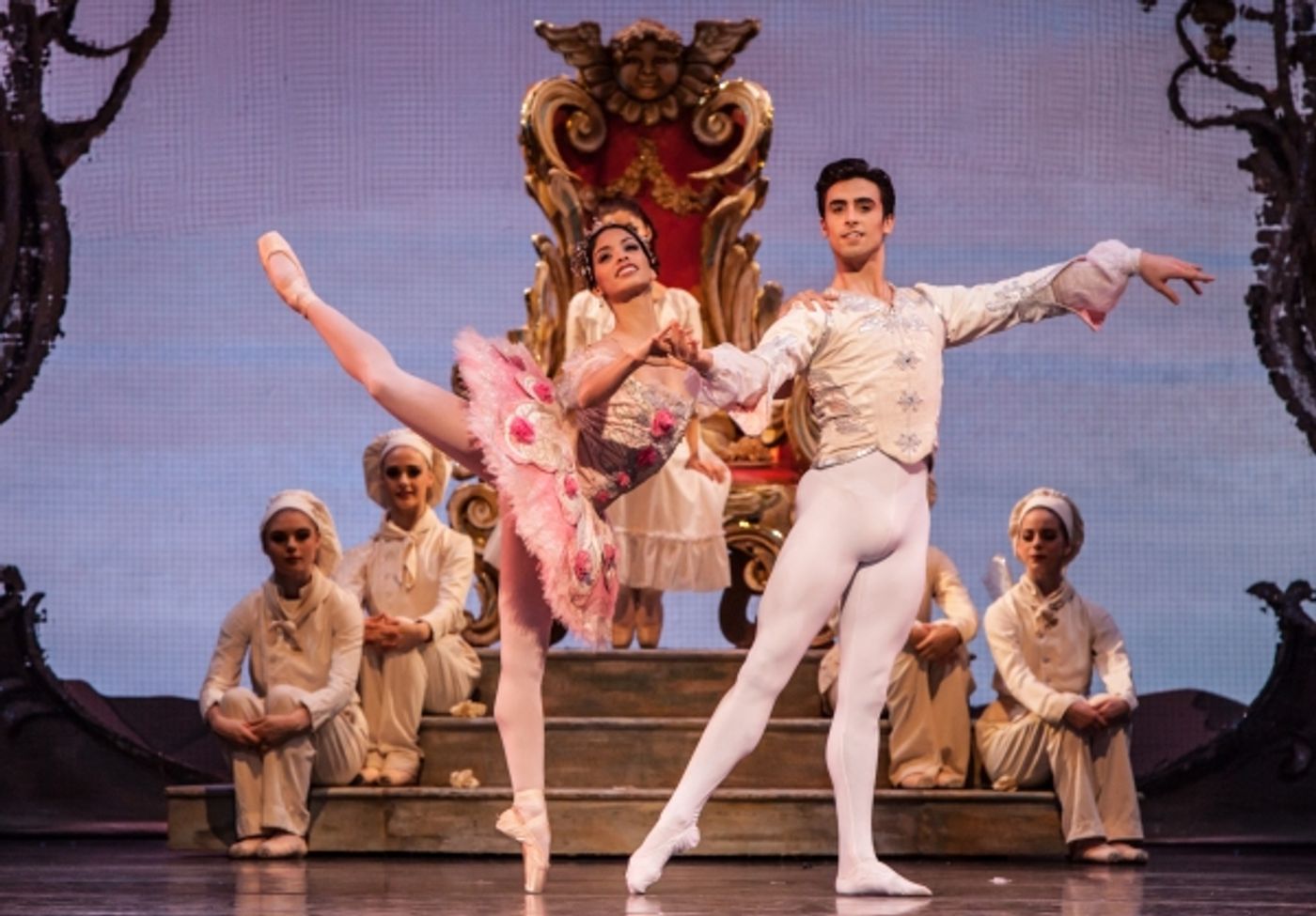 Photo Flash: Houston Ballet's THE NUTCRACKER Rings in Holiday Season  Image