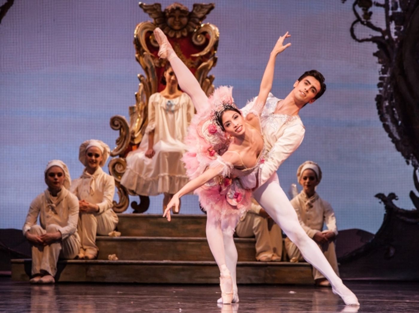 Photo Flash: Houston Ballet's THE NUTCRACKER Rings in Holiday Season  Image