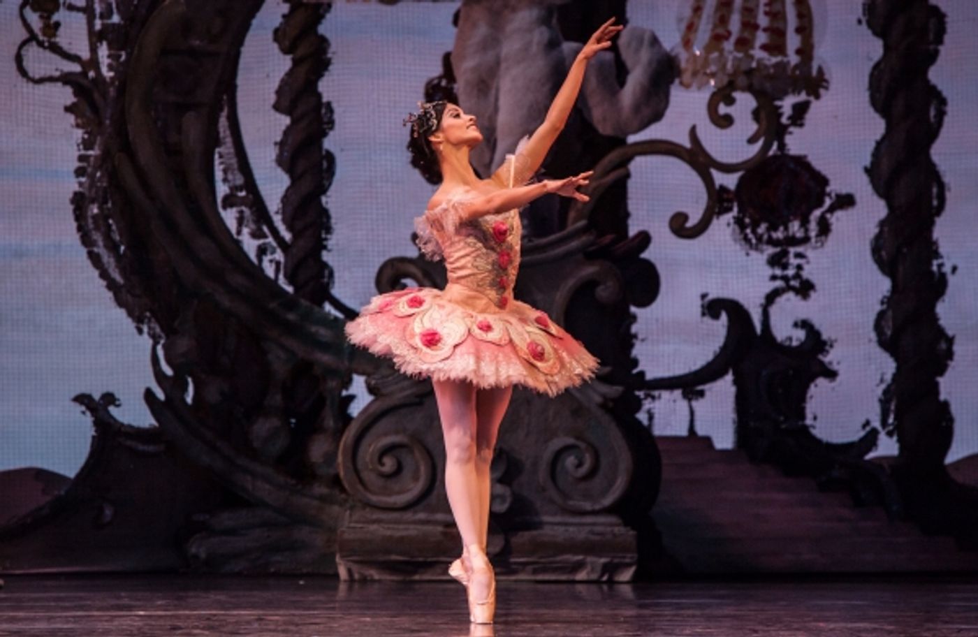 Photo Flash: Houston Ballet's THE NUTCRACKER Rings in Holiday Season  Image