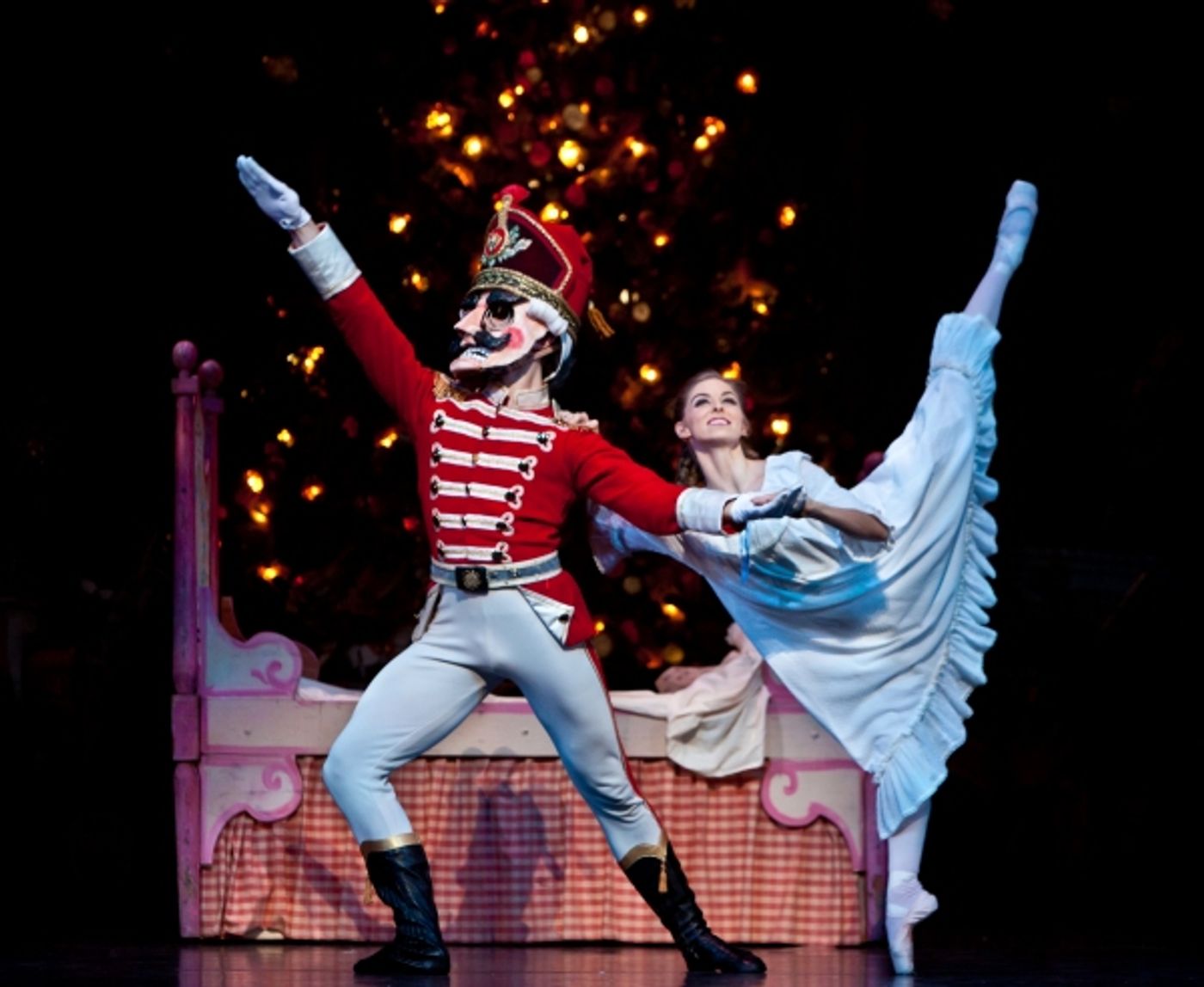 Photo Flash: Houston Ballet's THE NUTCRACKER Rings in Holiday Season  Image