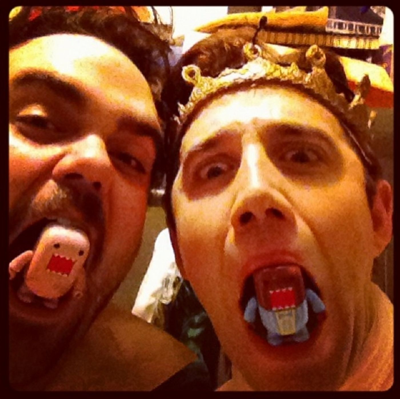 Photo Flash: Saturday Intermission Pics - Nov. 30 - Part 2 - THE PHANTOM OF THE OPERA Tour Cast Parades Paper Faces; Plus BIG FISH, CINDERELLA & More!  Image