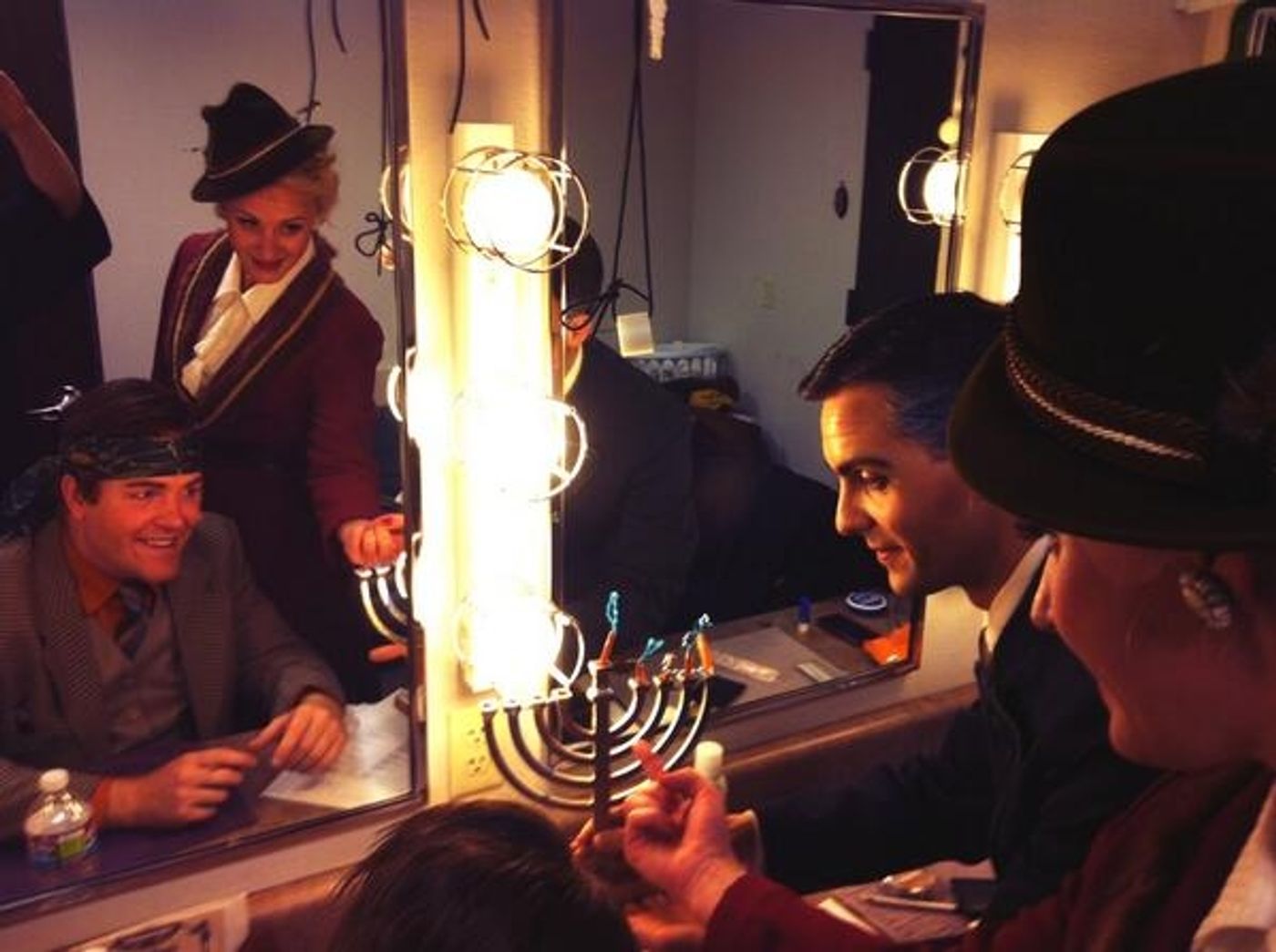 Photo Flash: Saturday Intermission Pics - Nov. 30 - Part 2 - THE PHANTOM OF THE OPERA Tour Cast Parades Paper Faces; Plus BIG FISH, CINDERELLA & More!  Image